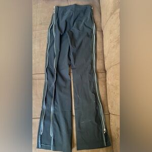 Bebe Vintage black side zipper pants size small